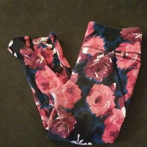 Livi Active Workout Leggings with POCKETS!!!!